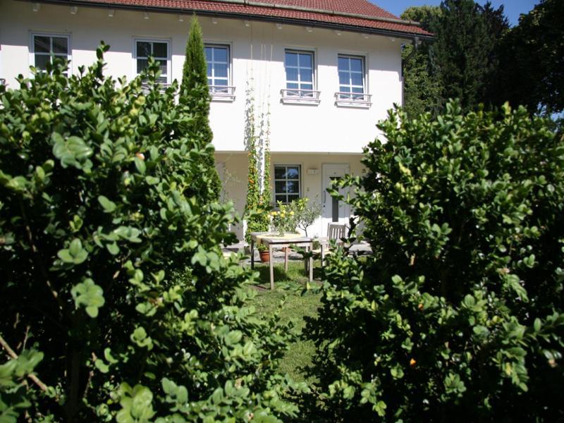 Hotel Gasthof Alte Post - Restaurant Offen Oberding Exterior photo